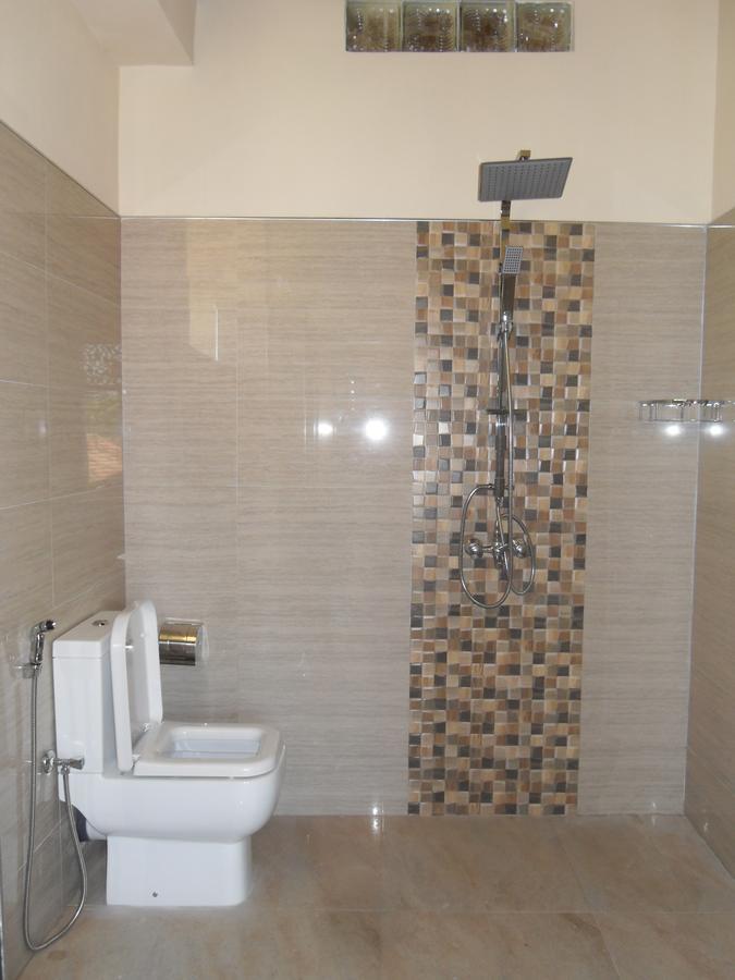 Bee Nest Bed & Breakfast เนกอมโบ ภายนอก รูปภาพ